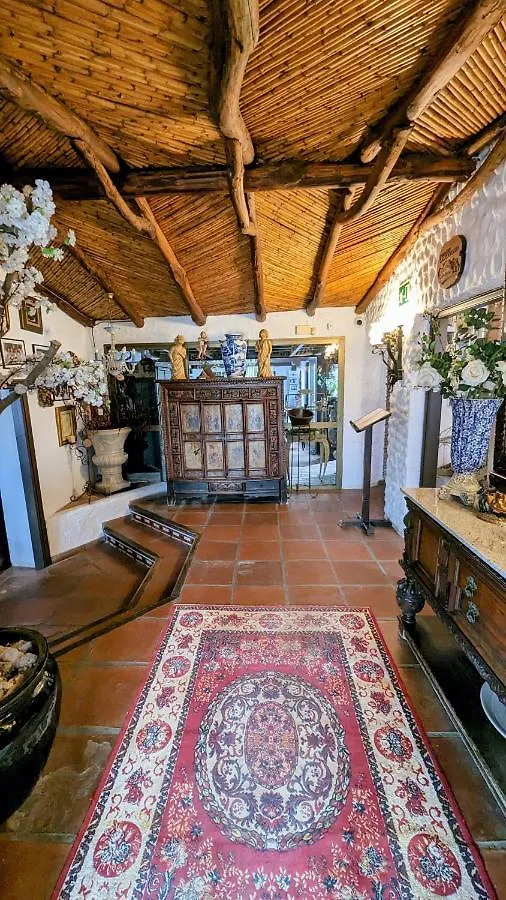 Casa Laguna Casares